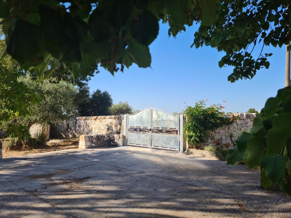 Trulli L'Utopia Di Anny Trulli Anny'S Utopia โลโกโรตอนโด ภายนอก รูปภาพ