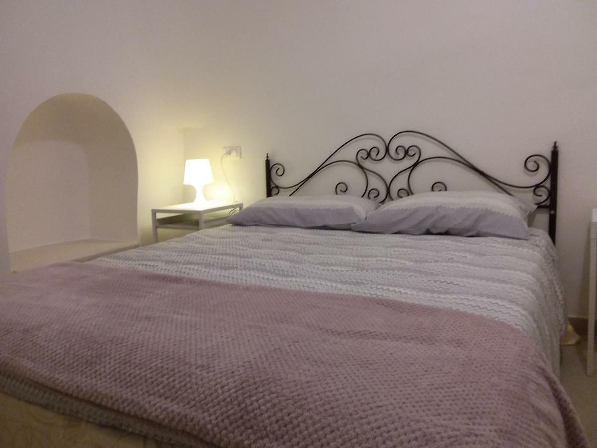 Trulli L'Utopia Di Anny Trulli Anny'S Utopia โลโกโรตอนโด ภายนอก รูปภาพ